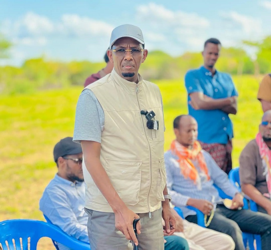 Sanbaloolshe oo ku sugan Moqokori1.jpg